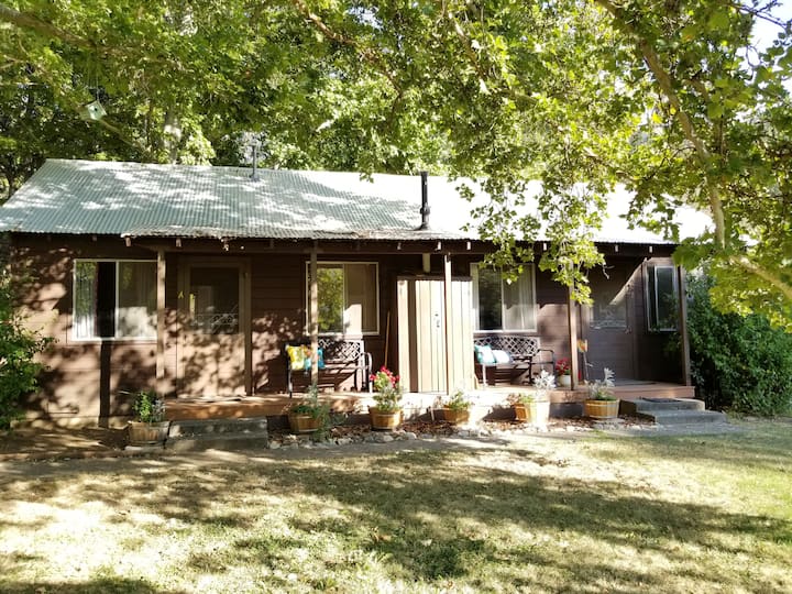Yreka Vacation Rentals & Homes Yreka, CA Airbnb