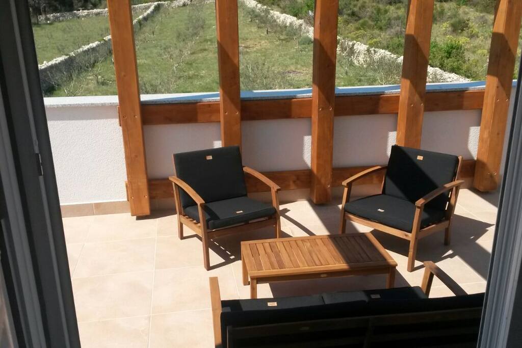 Beautiful terrase with table and chairs