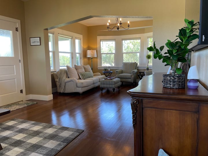 Entire Beautiful Remodeled Country Ranch House - Manteca, CA
