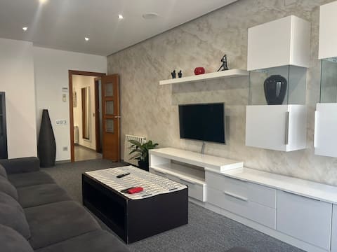 Propiedad de Airbnb exitosa: Diagonal Forum, Barcelona en Diagonal Mar I El Front Marítim Del Poblenou