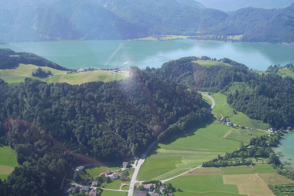 Blick aus dem Flieger auf Unterkunft und Umgebung