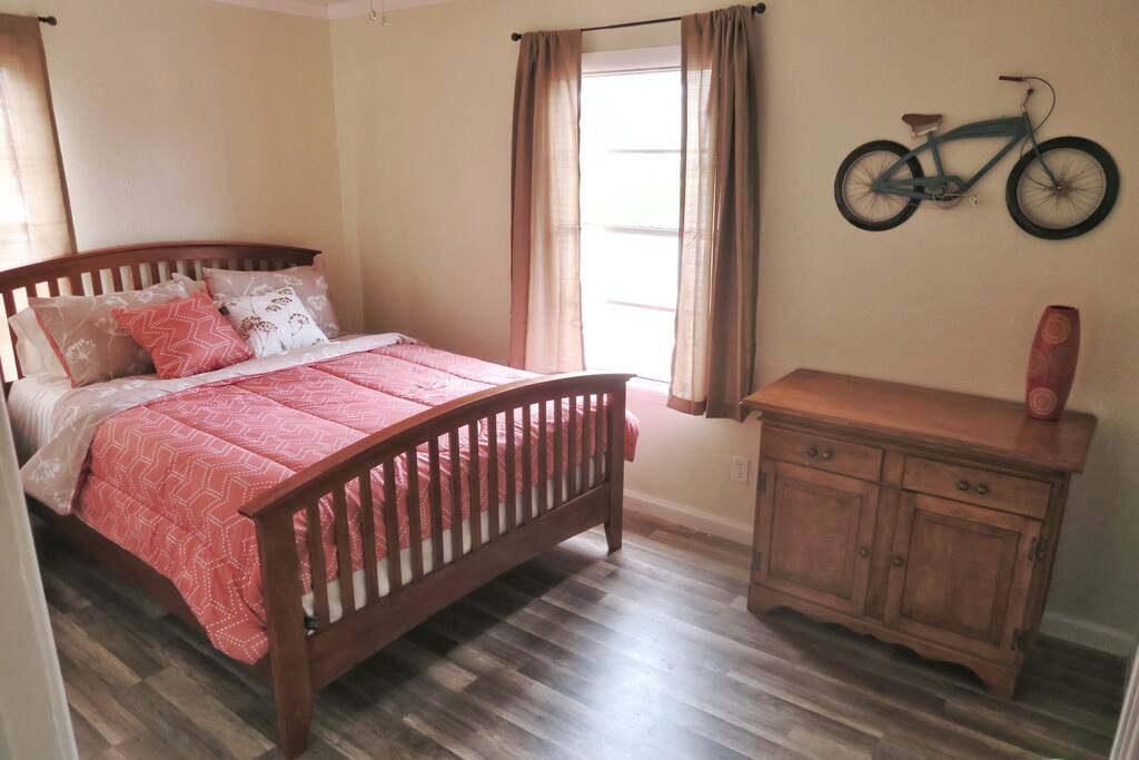 Guest Bedroom 1