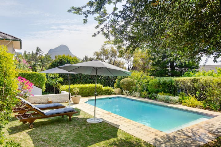 Solar-Powered Table Mountain Family Retreat