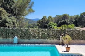 La Marjolaine - large heated pool, beach 20 min