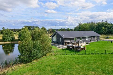 14 person holiday home in glesborg