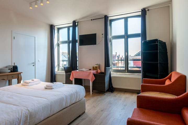 Guest suite in heart of Bruges