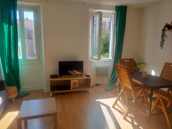 Cœur Vauban 45,1 M² Calme Et Calme 1er éTage - Marseille