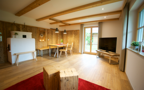 Top Airbnb: Apfelbaum Uhlemayr vacation rental / 4 nights or more in Ostallgäu