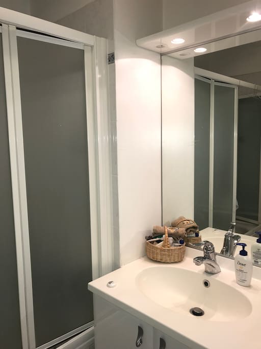 la salle de bain privative
