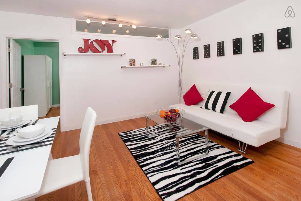 Modern & Bright Queen Bedroom-Green