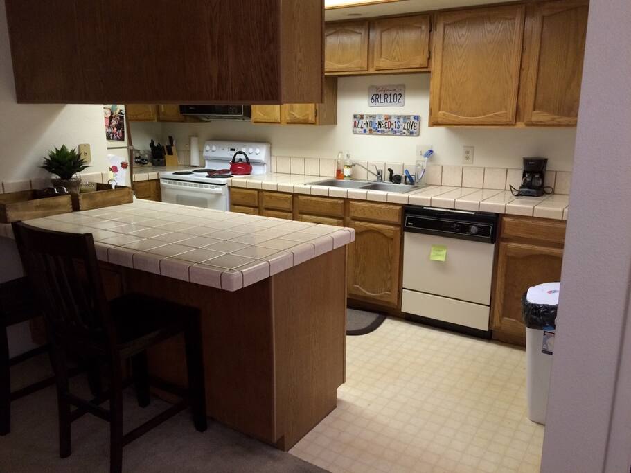 Spacious Kitchen! 2 eat in bar stools (2 more available in bedroom)