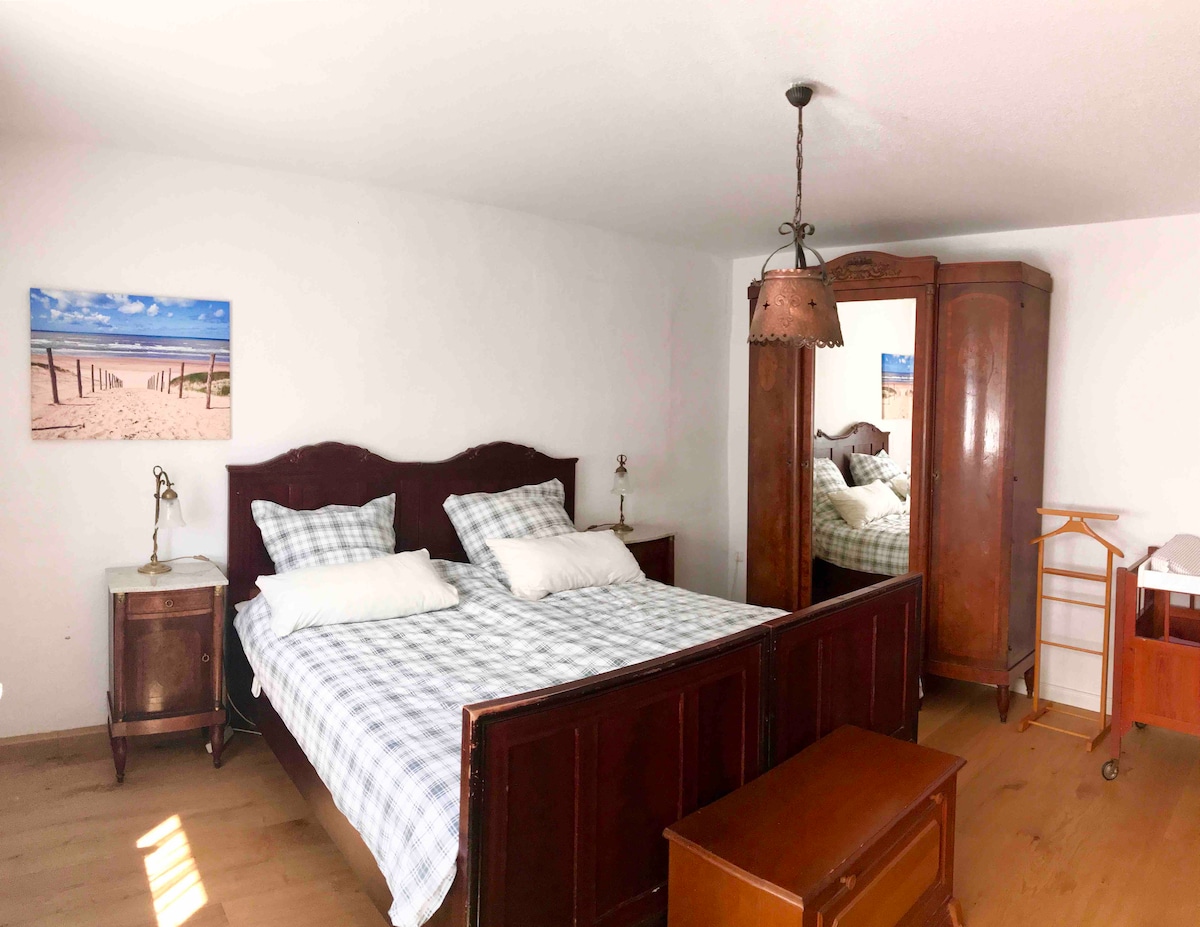 Cama doble 180 aprox. 200 cm