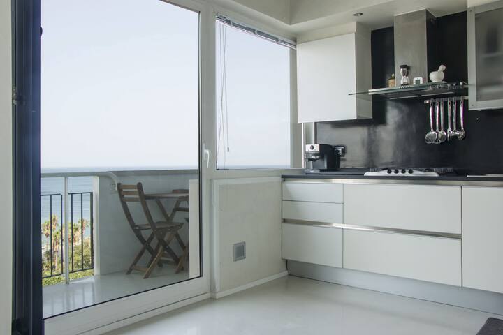 appartamento sul mare … servizi top … gallery image 5