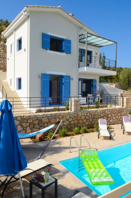Private pool