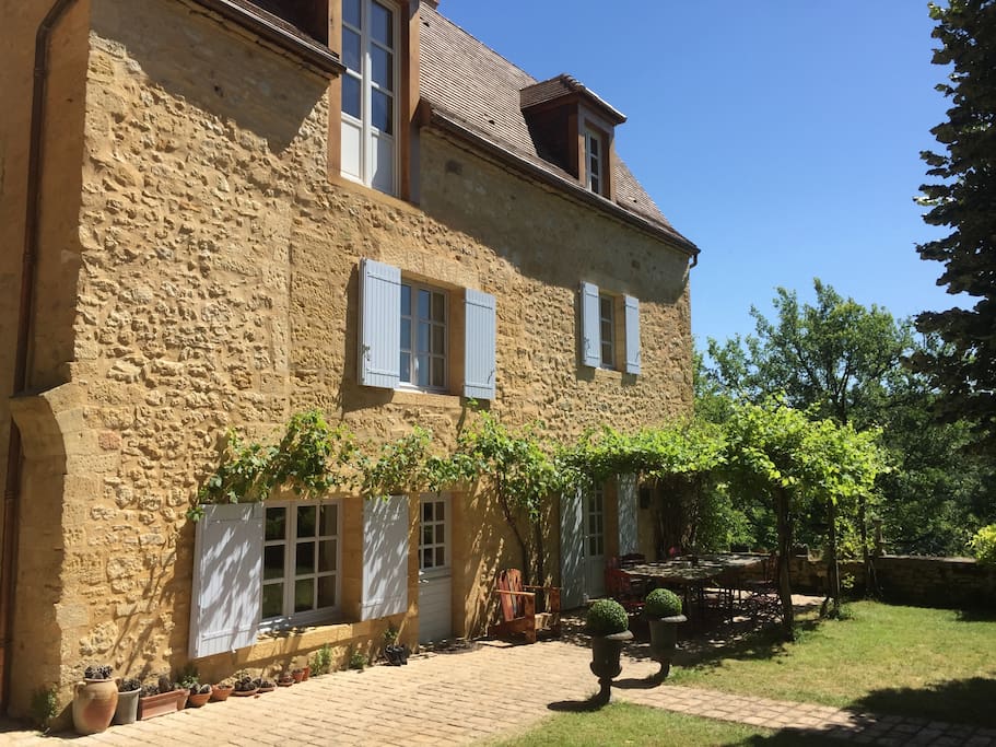 Cour intérieure
Grande Maison