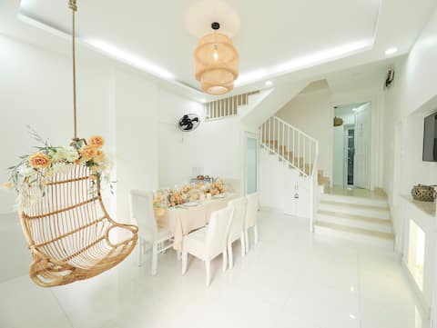 SALE*COUCOU2*FamilyRoom@5minHanRiver
