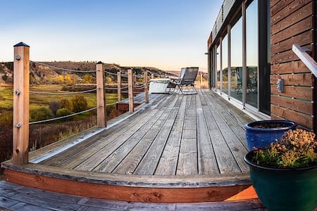 Crazy Mountain Container Casa