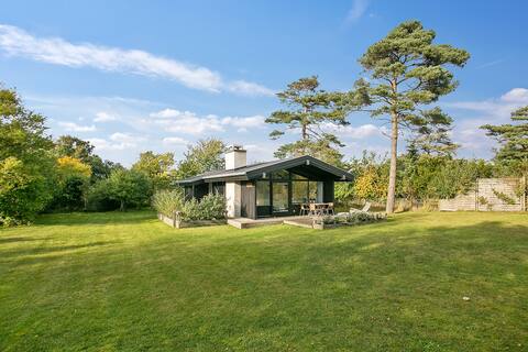 Beautiful cottage in Liseleje 300 meters to the water!