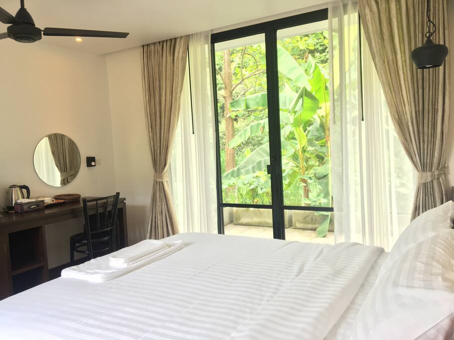 King Bedroom Type with terrace at the back