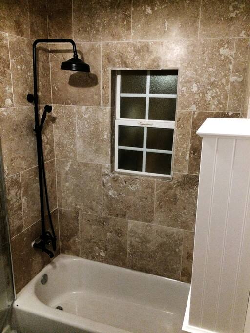 Shower & Tub