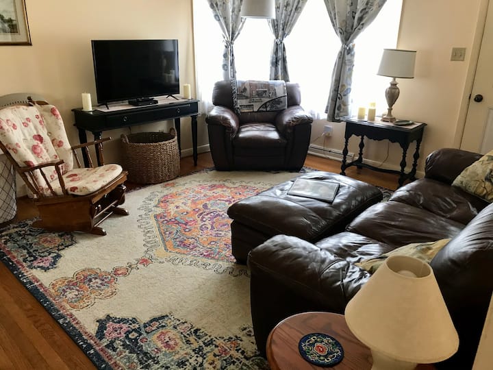 Lodging On Main - Monterey, VA