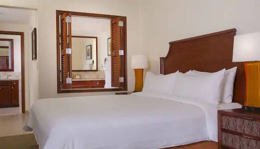 Marriott’s Ko’Olina beach club- 2 bedroom gallery image 5