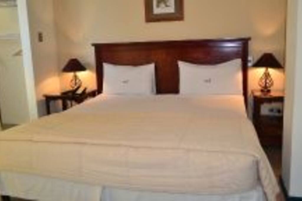 American bed, spring box and mattress