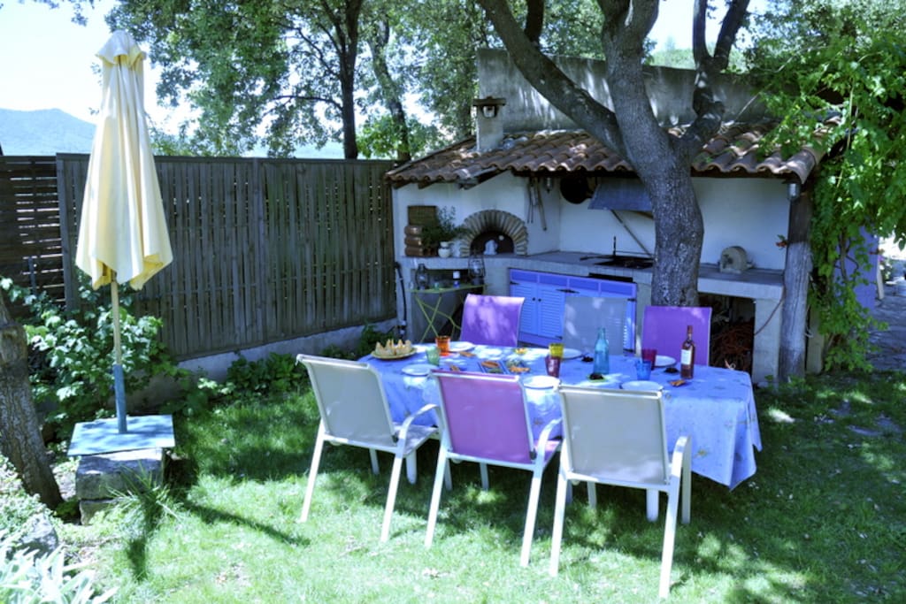 cuisine d'été(four pizza et barbec)