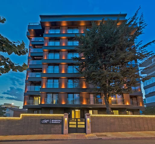 2 Bedroom Basement Suite at Serviced Apart Hotel gallery image 4