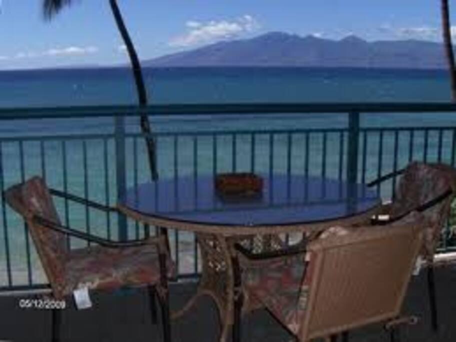 Lanai 180 degree views of whales breaching right in front of you, also view the islands of Molokai and Lanai.