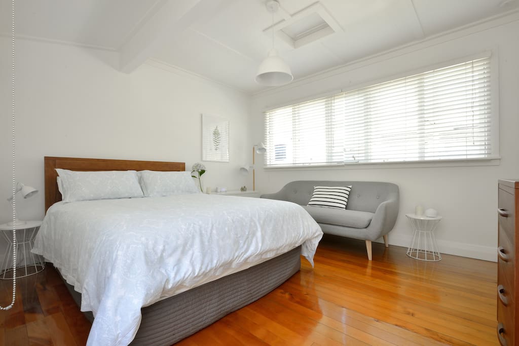Large light room with great bed!
