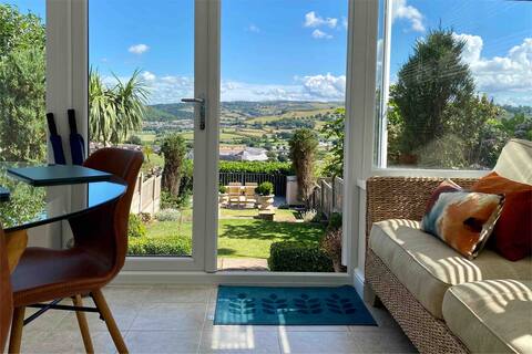 Isfryn, stunning views & boutique style. Llandudno