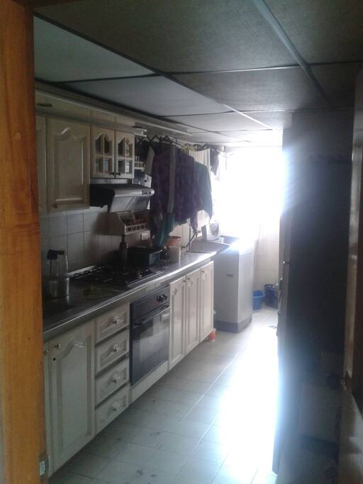 Cocina con lavadora