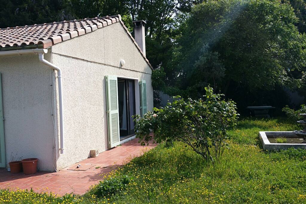 Jardin , côté salon