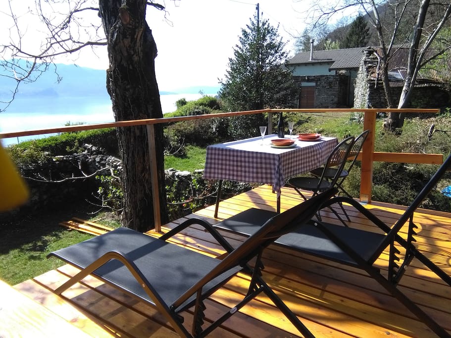 the new terrace under the tree