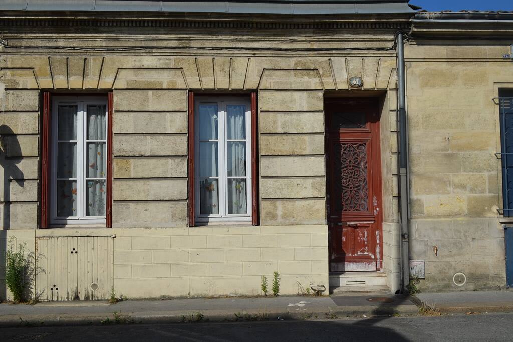 Echoppe Bordelaise avec terrasse