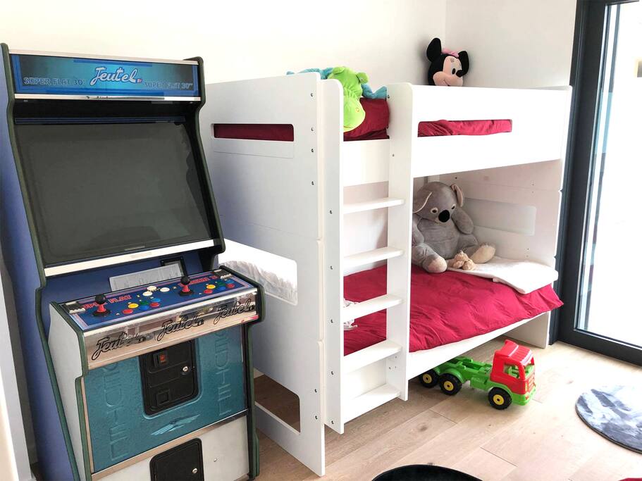 Chambre des enfants attenante