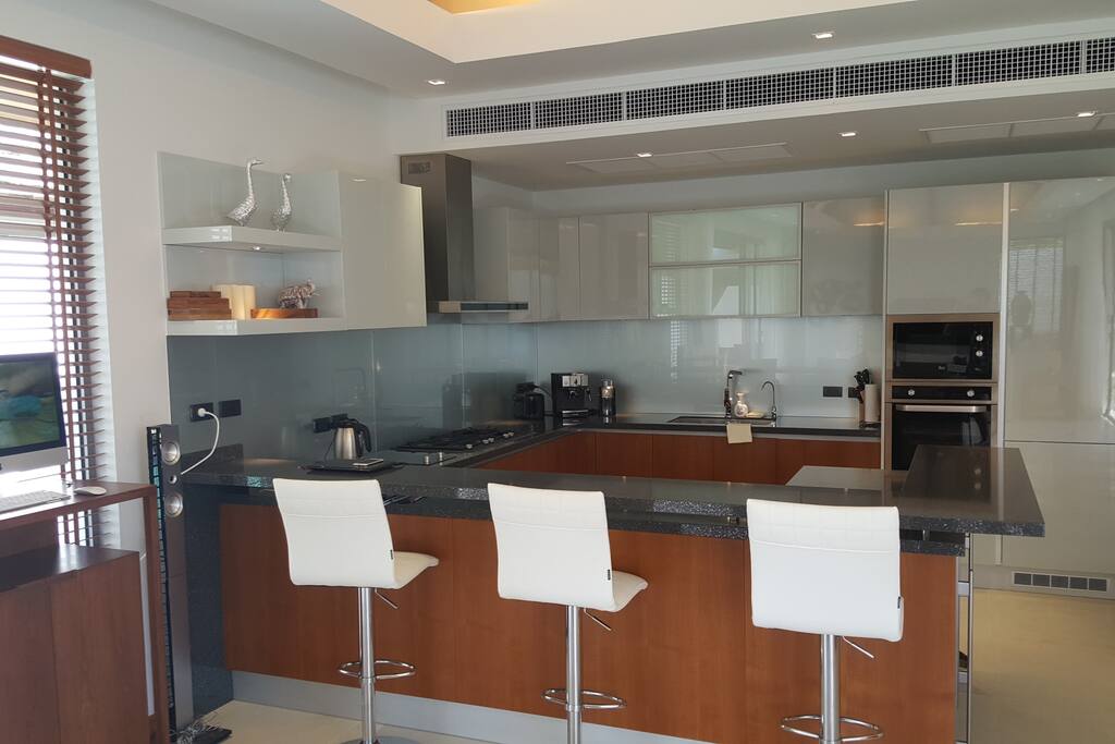 Fully Loaded Kitchen