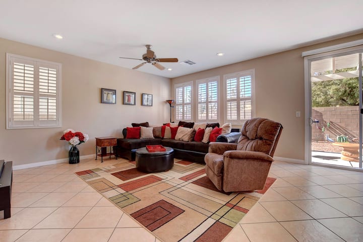 Miraculous 3-bed/2.5-bath Sfh In North Las Vegas - North Las Vegas, NV