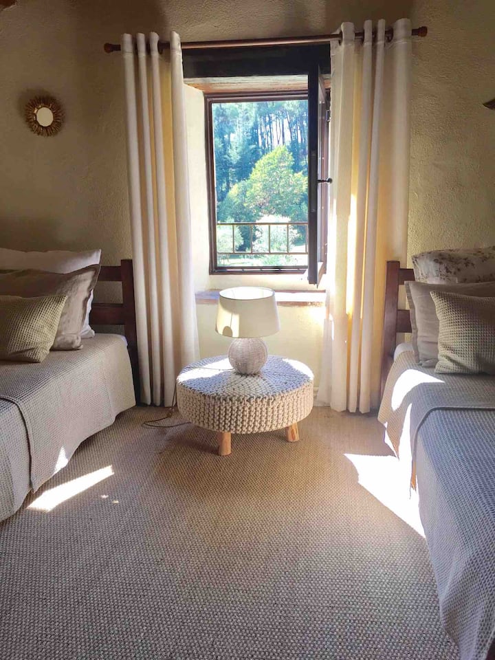 Lits jumeaux dans la mezzanine 