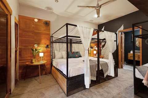 the SPACE - Boutique hostel - Private room + Fan