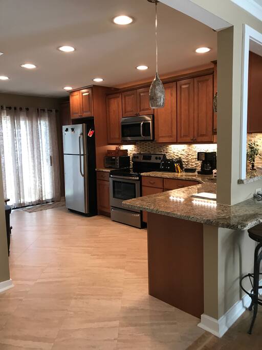 Kitchen with Breakfast Bar