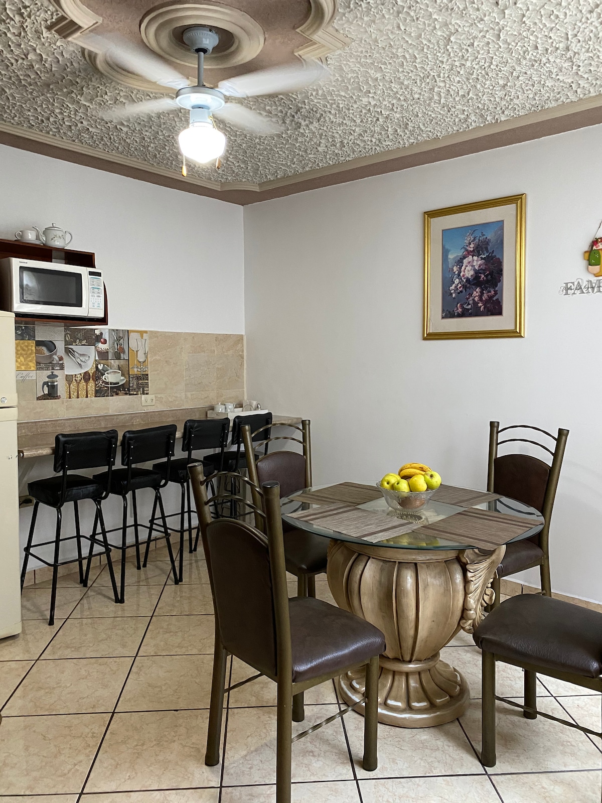 3BR House in Tepatitlán de Morelos — 3 bedroom vacation rental in Tepatitlán de Morelos
