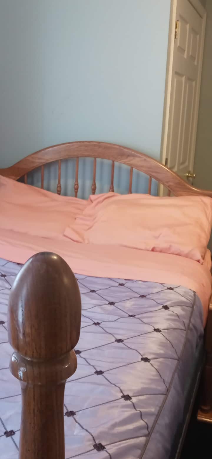 เตียงควีนไซส์