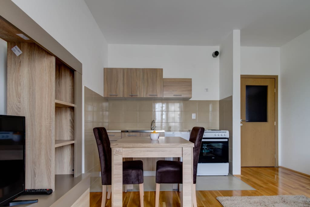 Dinning Table with Kitchen