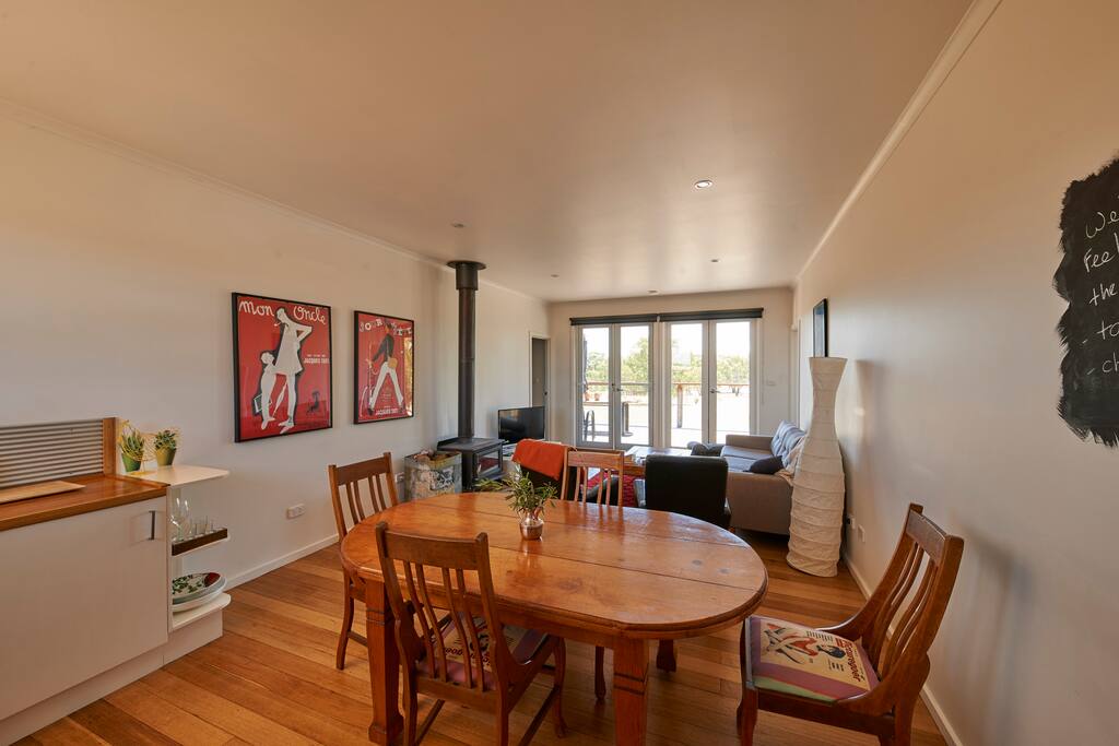 Comfy living room and country dining table - cook up some goodies