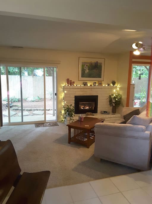 Open living room with gas fireplace