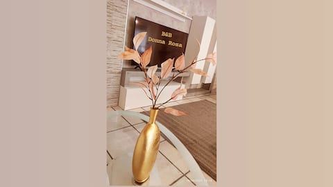 Entire quiet two-room apartment within walking distance of the center