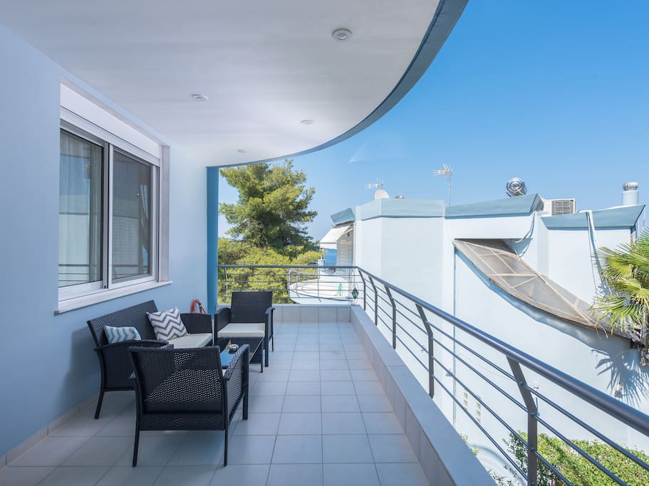 Balcony 2