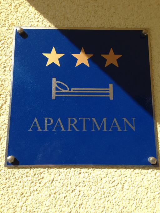 3 Stars